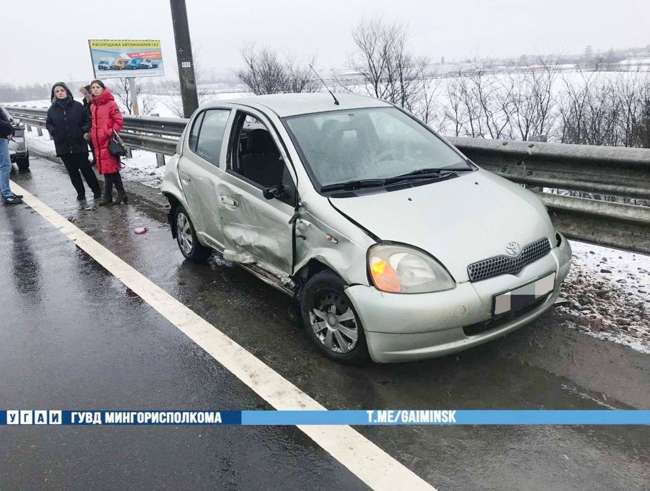 Восемь автомобилей попали в аварию на МКАД