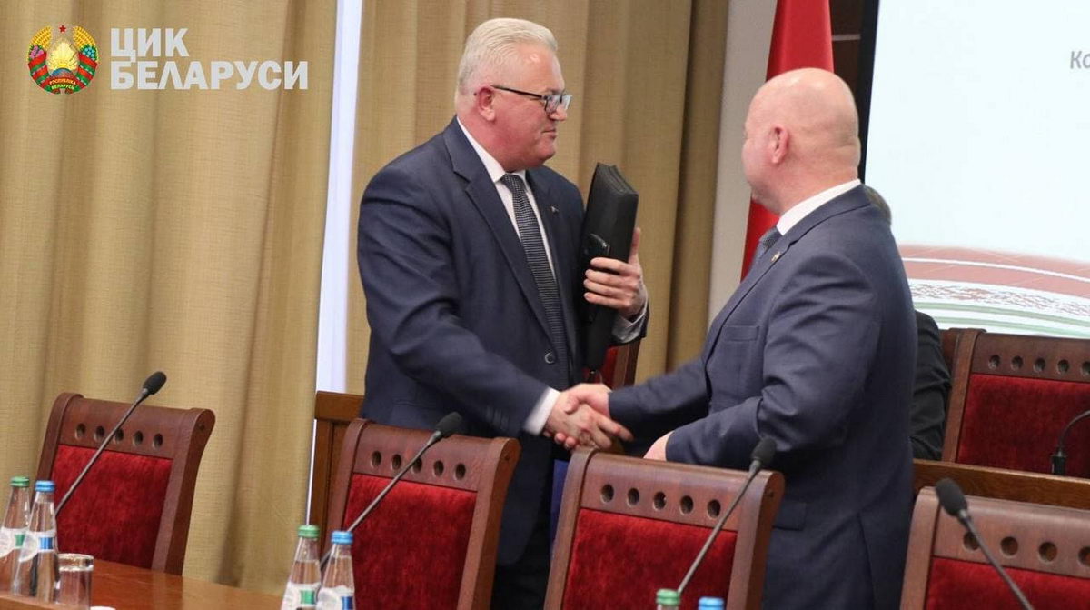 Карпенко обсудил безопасность членов ЦИК со Следственным комитетом
