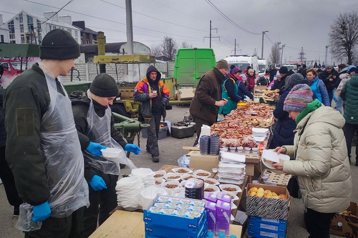 В Украине идет эвакуация жителей занятых российскими войсками территорий