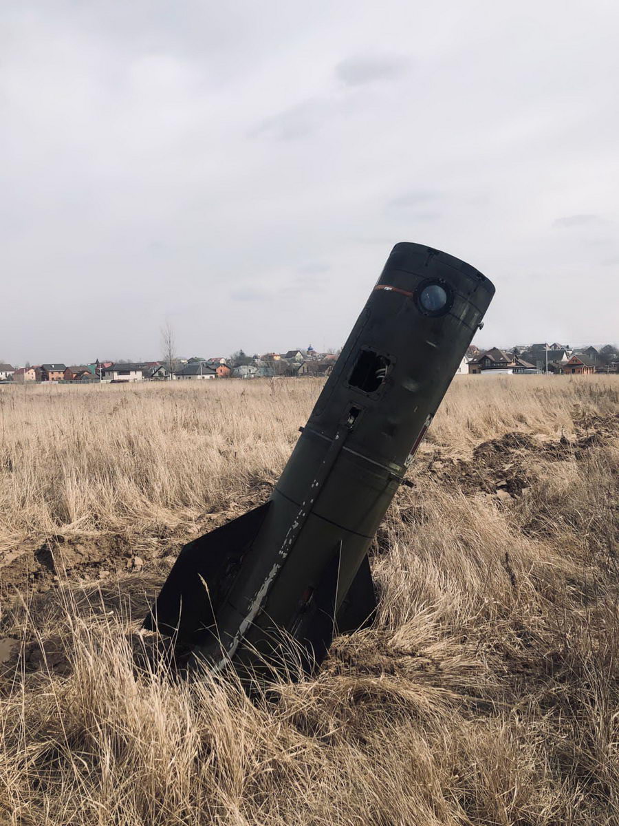 Войска РФ ударили тяжелой артиллерией по населенным пунктам Киевщины