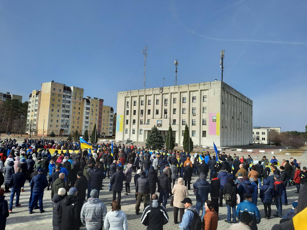 В Славутиче протестуют против российских войск