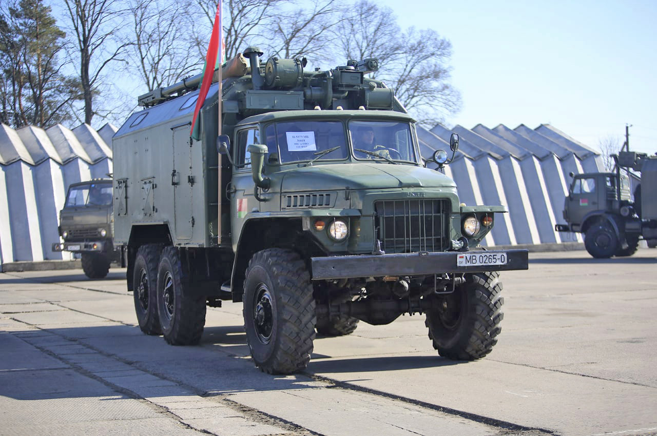 Госкомвоенпром поставил в войска модернизированные средства связи