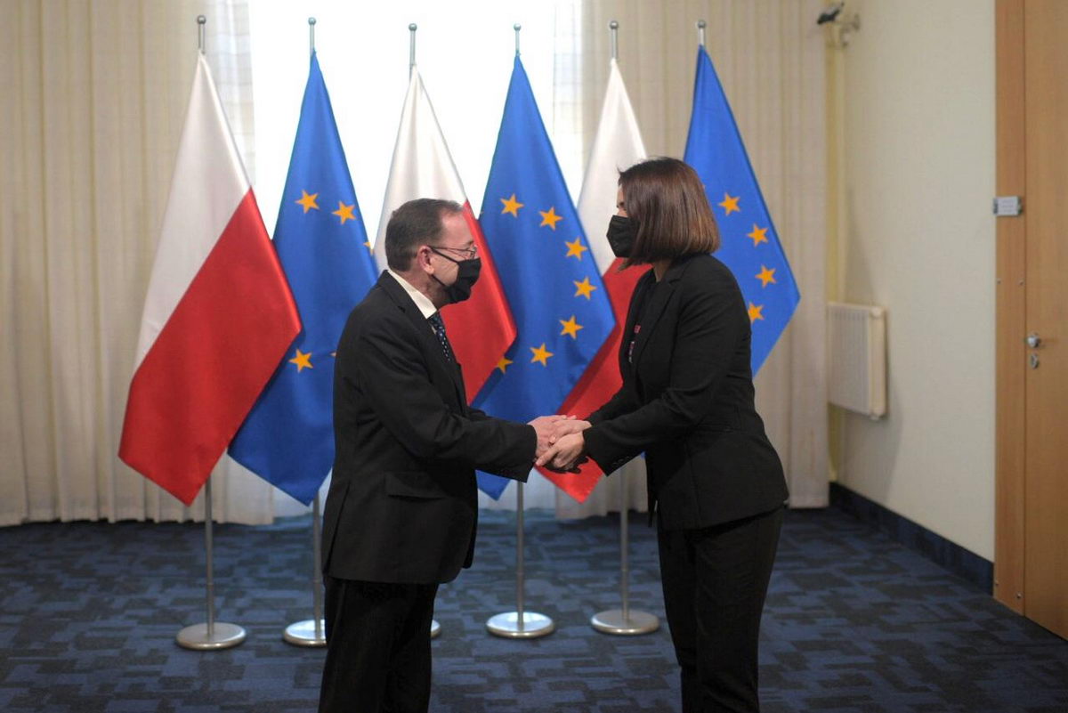 Тихановская и Латушко обсудили визы для беларусов с главой МВД Польши