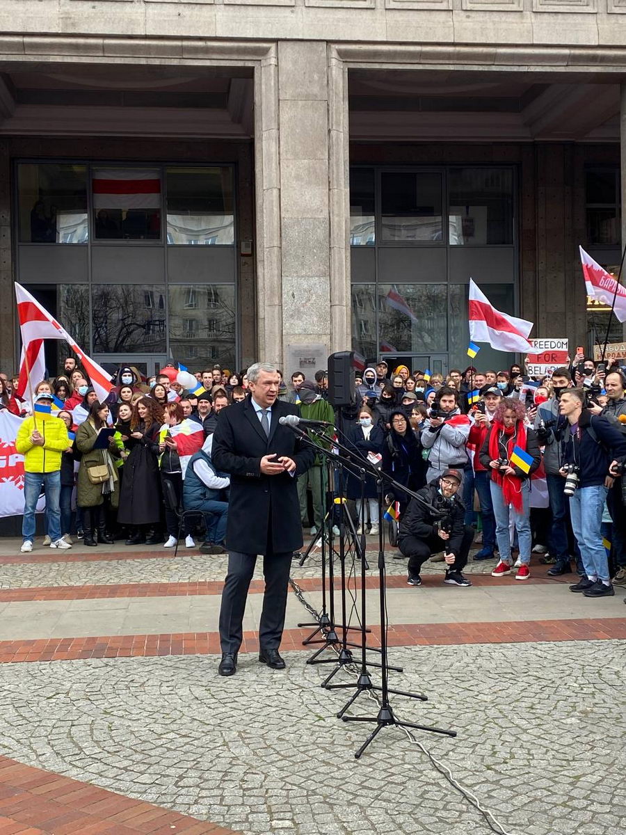 В Варшаве проходит Марш в честь Дня Воли