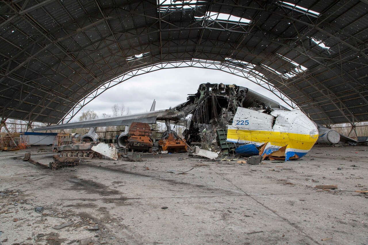 Украина опубликовала новые фото уничтоженной «Мрии»