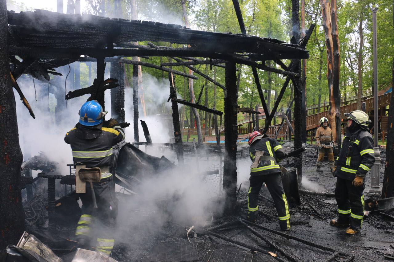 Российские войска обстреляли центр Харькова, пострадали магазины и детская площадка