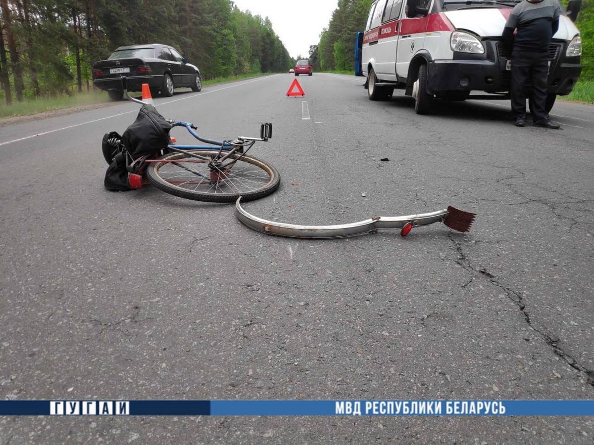 ГАЗ насмерть сбил велосипедиста под Житковичами