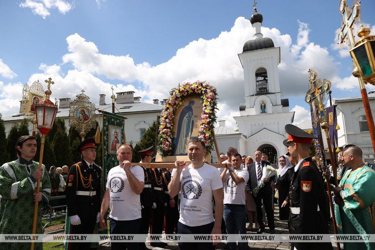 Патриарх Кирилл в Полоцке потребовал ввести в школах основы православия