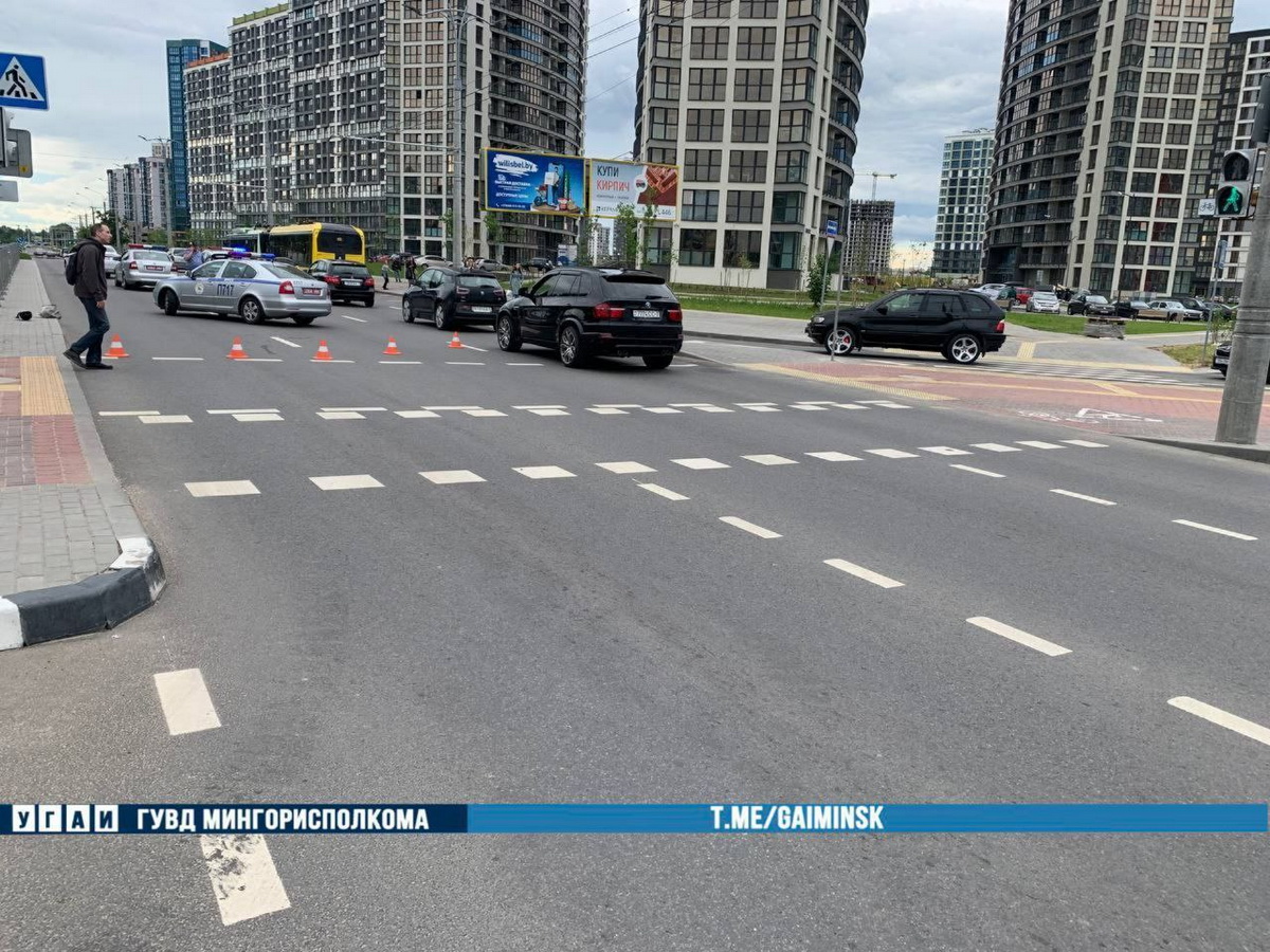 В Минске 79-летнюю женщину сбил мотоцикл