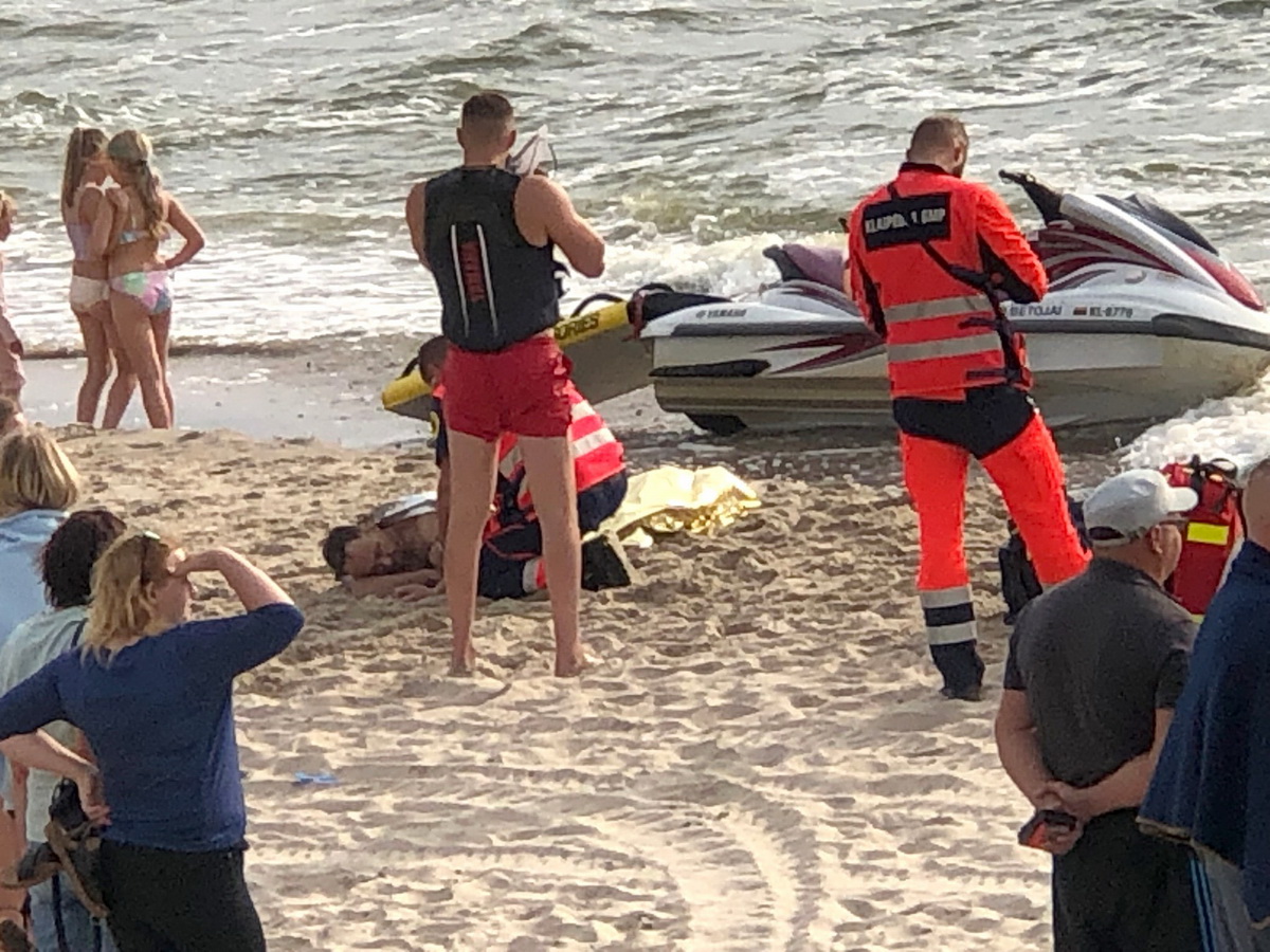 Беларусы попали в обратное течение в Клайпеде. Двоих спасли, одного не нашли