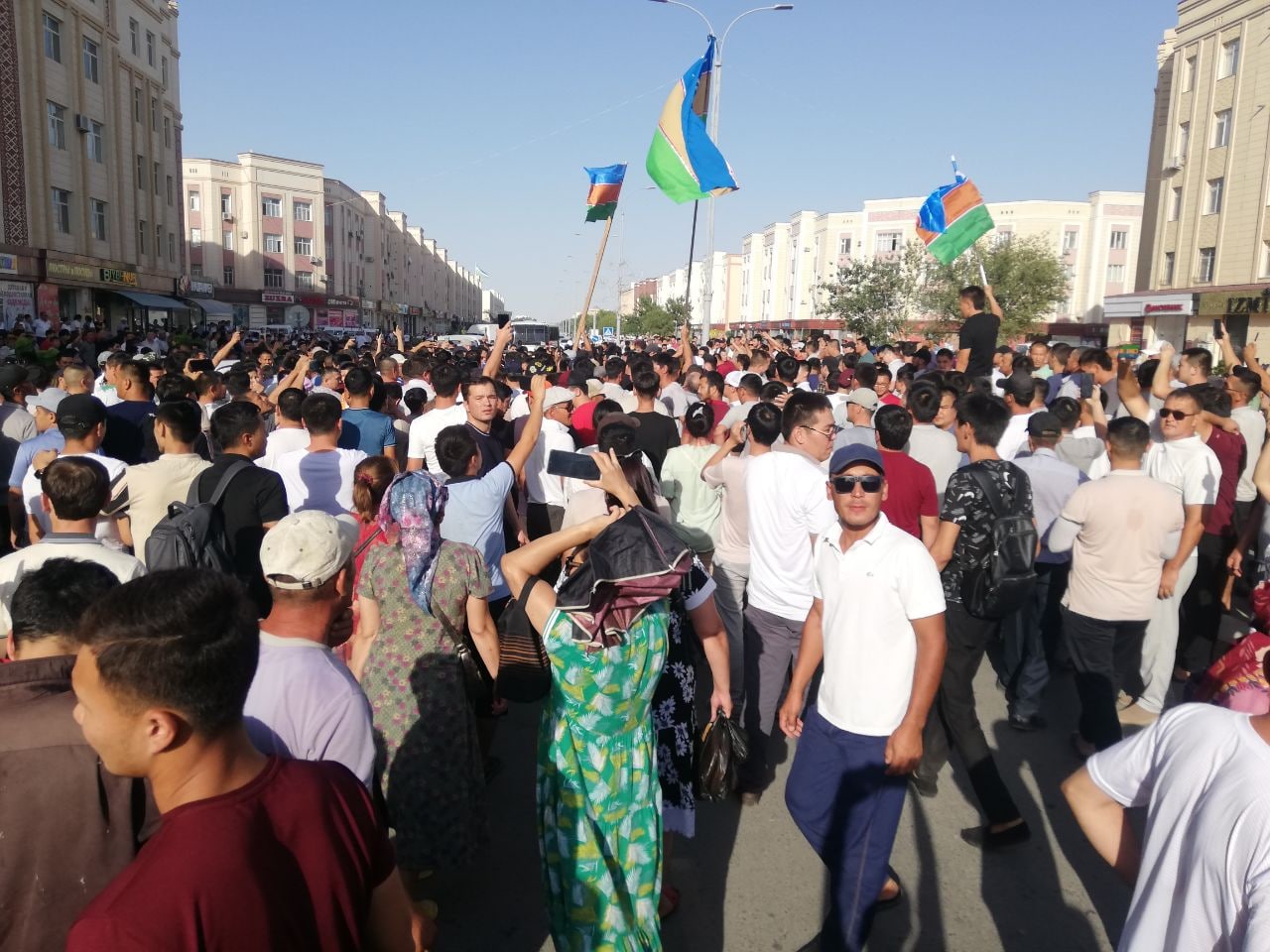 В Узбекистане прошли протесты против конституционной реформы