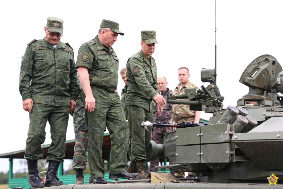 Танк Т-72БМ2 может поступить на вооружение беларусской армии