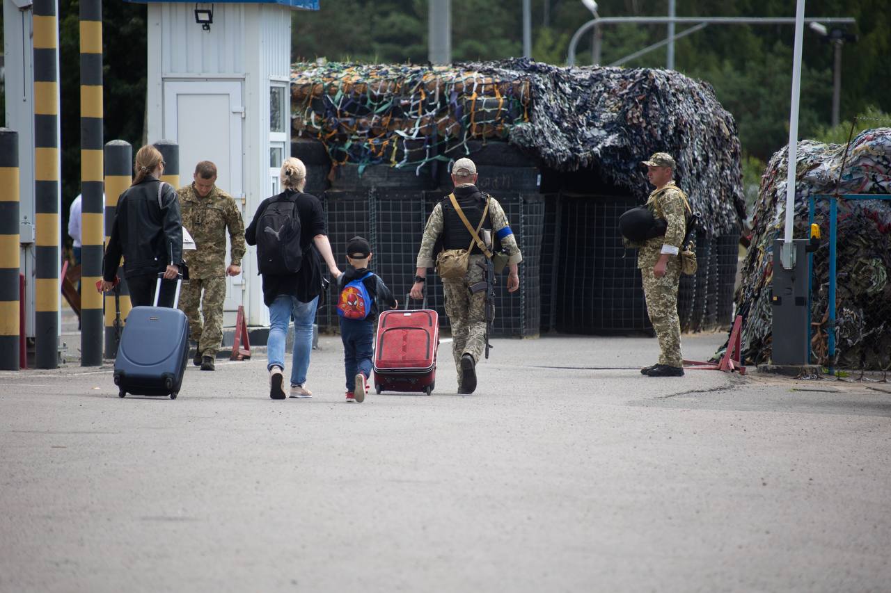 Украина укрепила границу с Беларусью – фотофакт