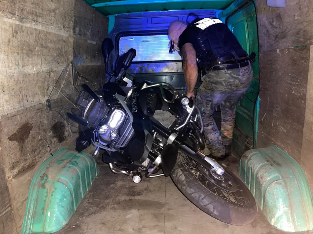 Беларус перевозил угнанный мотоцикл и попытался убежать от польской полиции