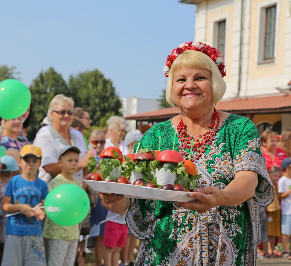 В Шклове отпраздновали День огурца - фотофакт