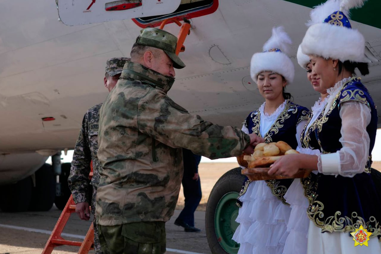 Беларусский контингент прибыл на место учений ОДКБ в Казахстане