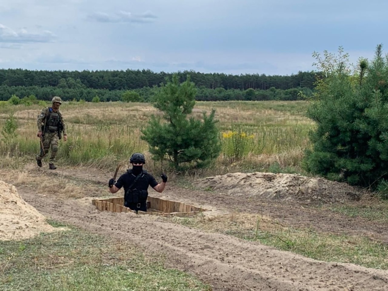 Украина начала учения на границе с Беларусью