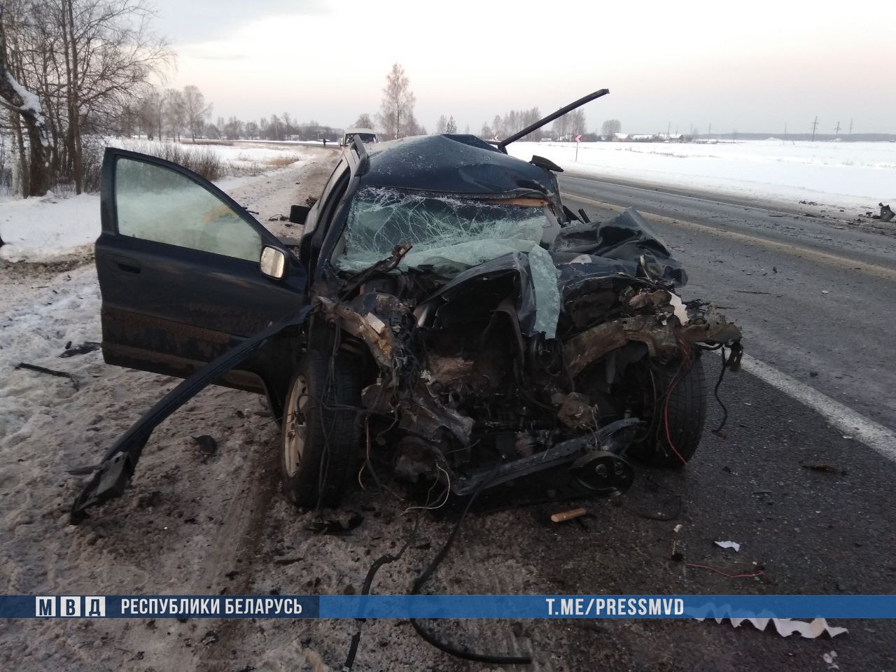 Автобус с 35 пассажирами попал в аварию под Витебском. Есть погибший