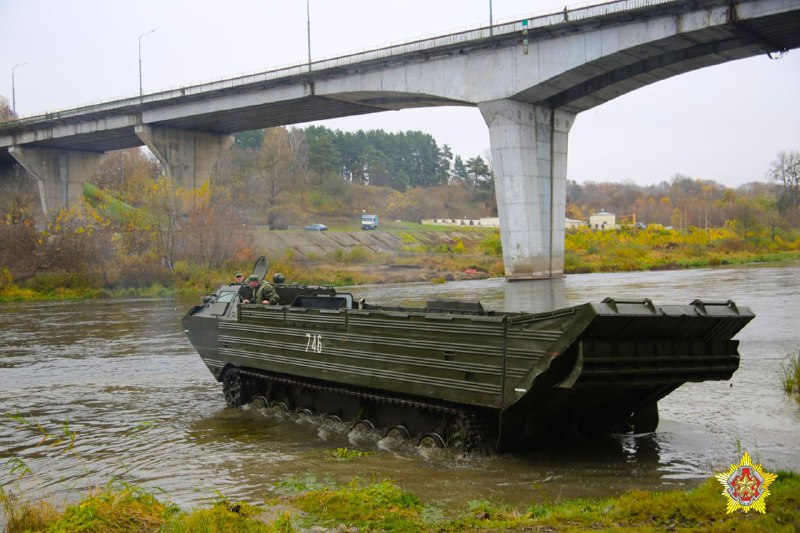 Минобороны наводит понтонную переправу в Гродно