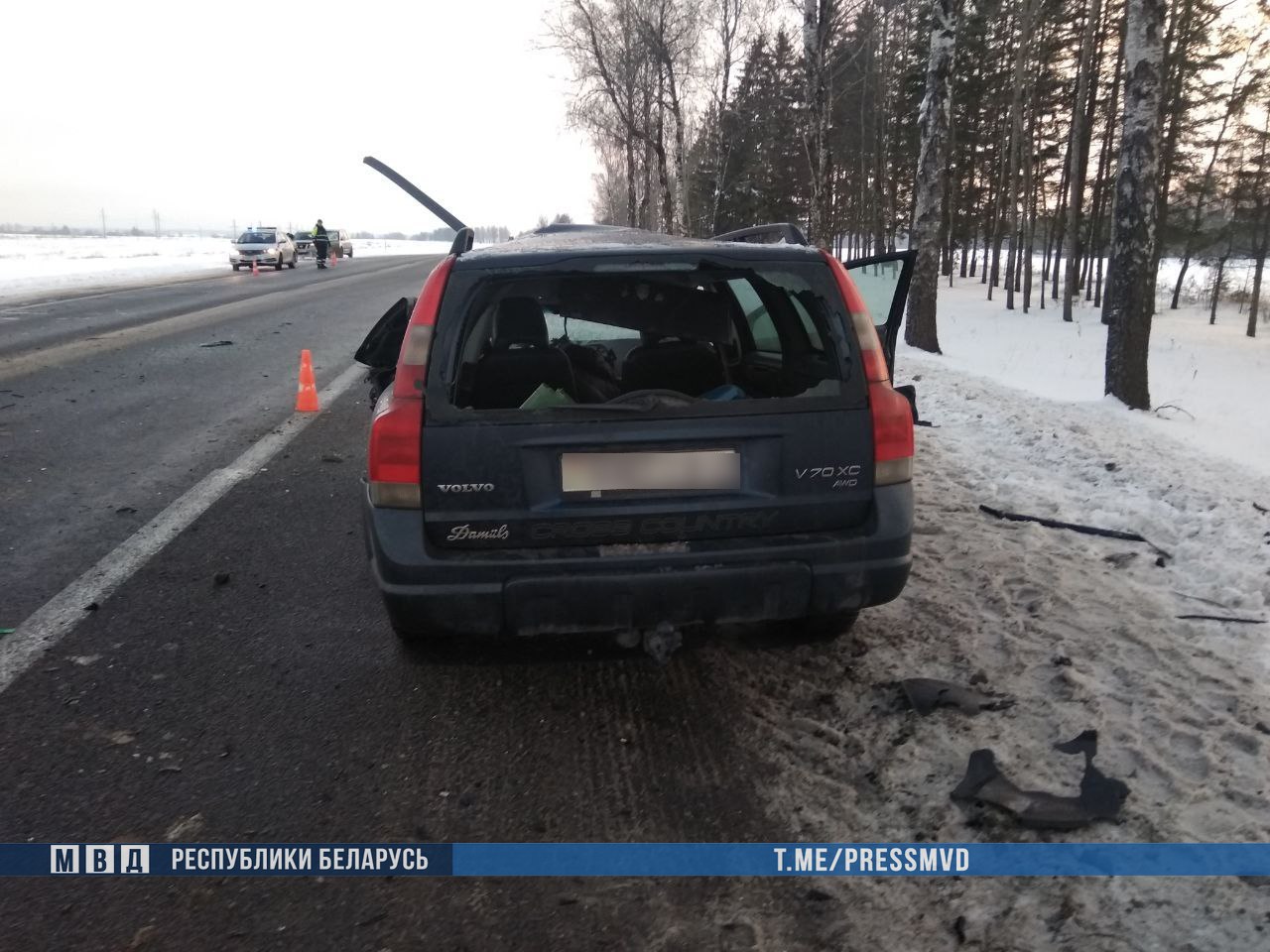 Автобус с 35 пассажирами попал в аварию под Витебском. Есть погибший