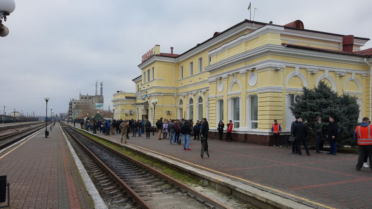 В Херсон прибыл первый поезд из Киева