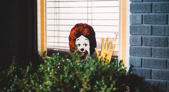 Бывший McDonald’s открыл новый сайт без логотипа и с новым меню — владельцы все те же