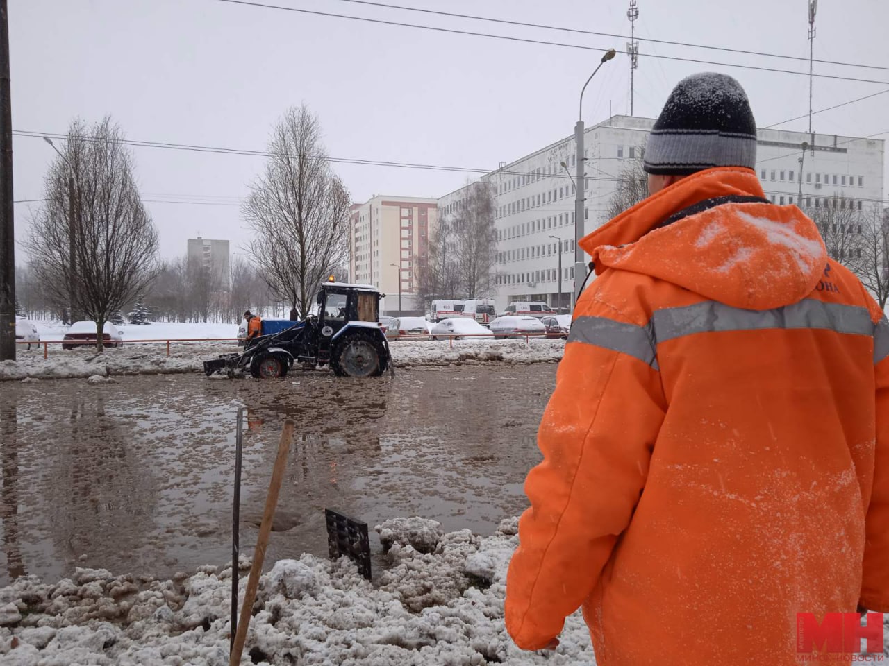 Улицу Якубовского затопило в Минске