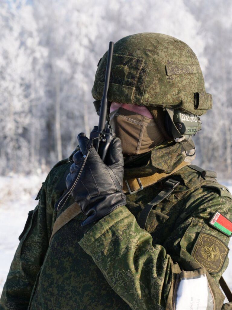 Беларусские и российские военные проводят совместные занятия на полигоне "Брестский"