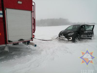 МЧС подвело итоги непогоды: 108 автомобилей оказались в заносах