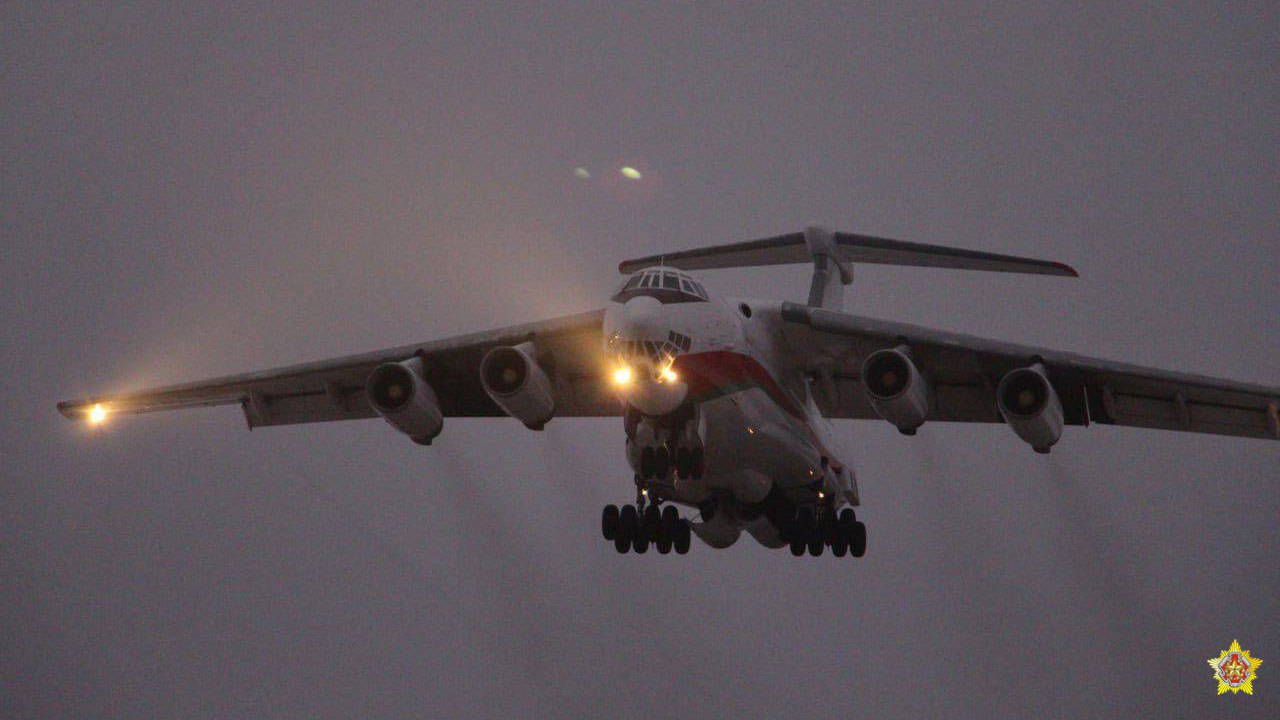 Фотофакт: Беларусь и Россия отрабатывают переброску авиаподразделений на оперативные аэродромы