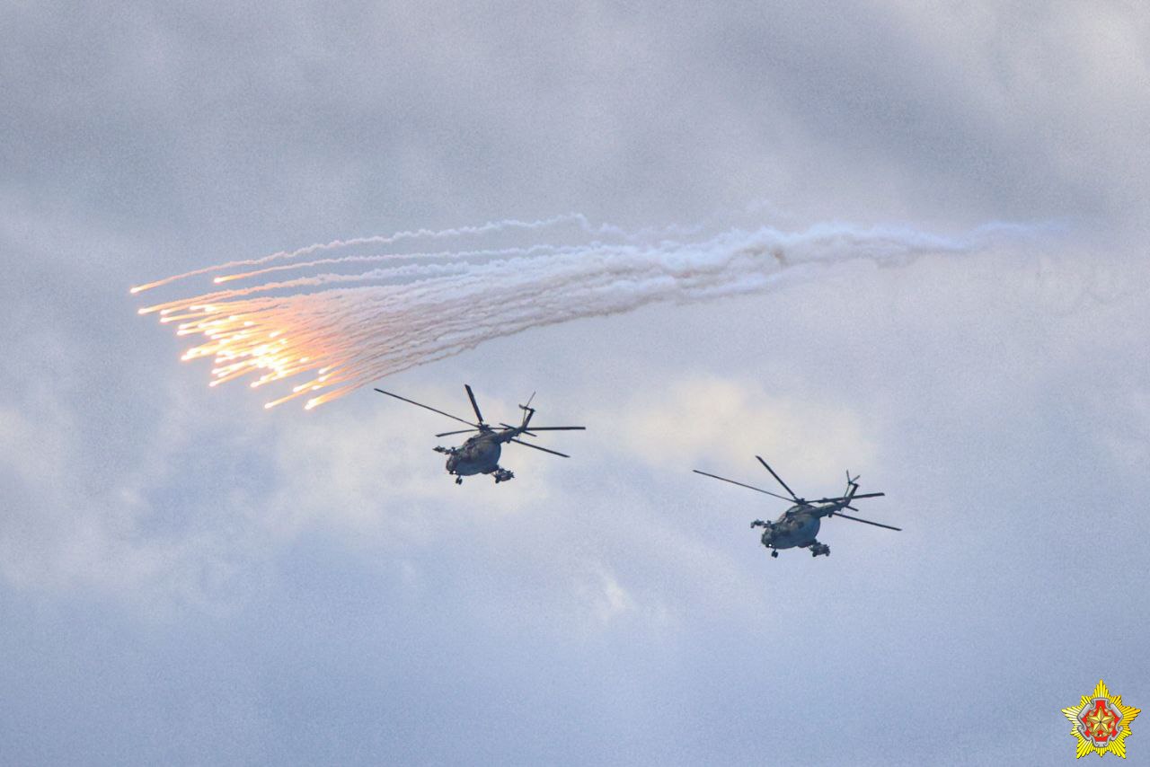 Авиаучения на полигоне «Ружанский» – фотофакт