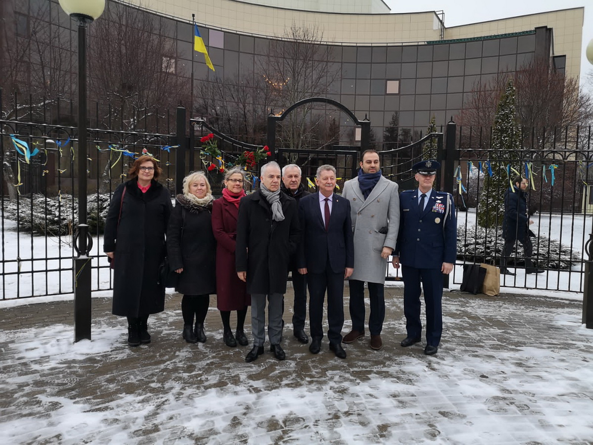 Кизим: посольство Украины ограничило участников мероприятия 24 февраля, чтобы не подвергать риску беларусов