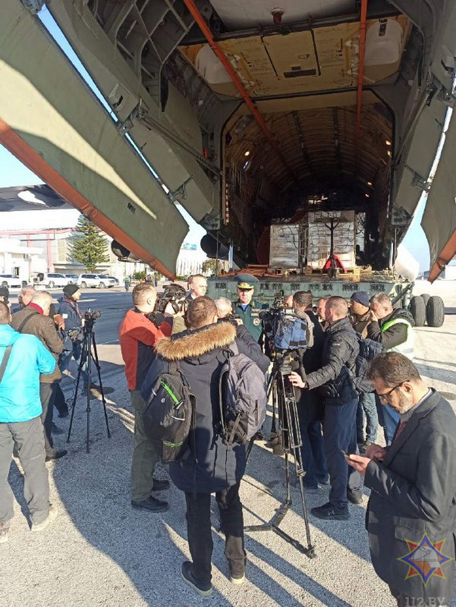 Гуманитарный груз из Беларуси прибыл в Латакию, где погибли 805 человек