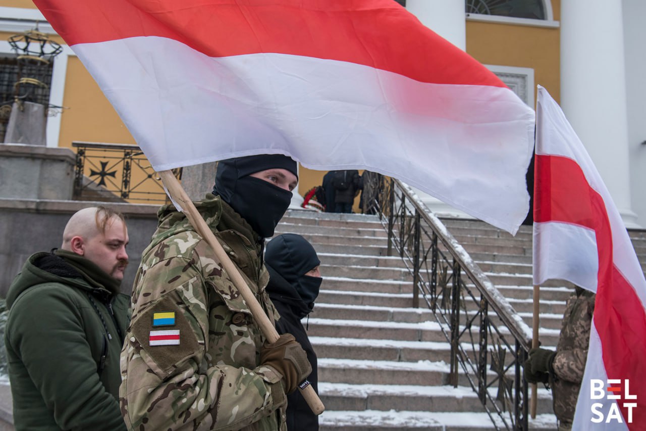 В Киеве прошла церемония прощания с Эдуардом Лобовым