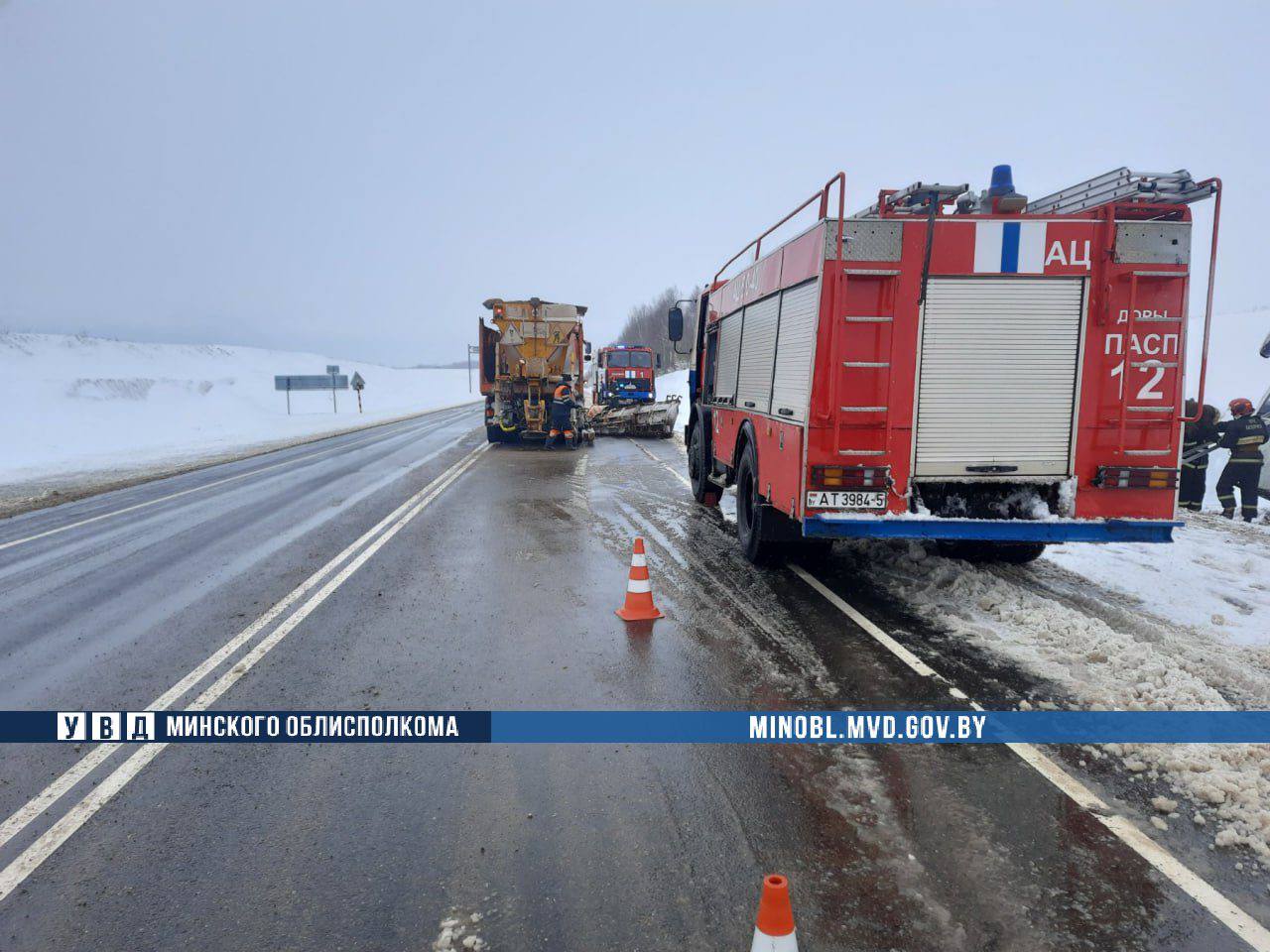 Автобус Минск-Вильнюс вылетел в кювет в Воложинском районе