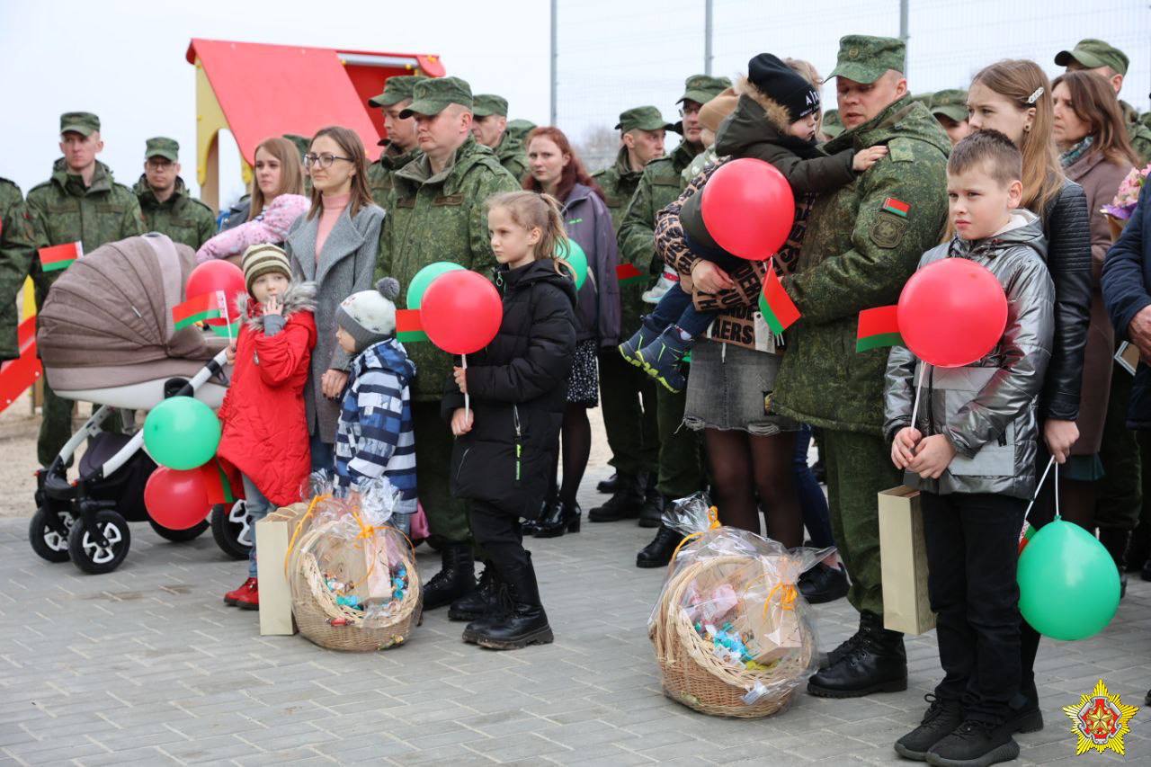 В Лунинце открыли арендный дом для военнослужащих