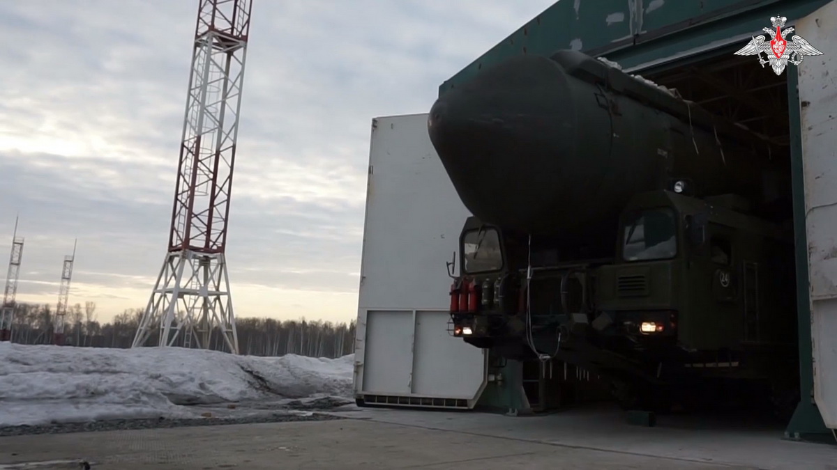 Пусковая установка ракеты стратегического назначения "Ярс" Новосибирского ракетного соединения