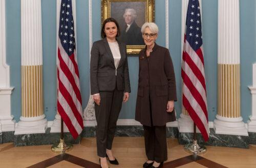 Светлана Тихановская и заместитель госсекретаря США Венди Шерман.