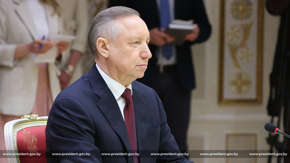 Губернатор Санкт-Петербурга Александр Беглов на встрече с Лукашенко