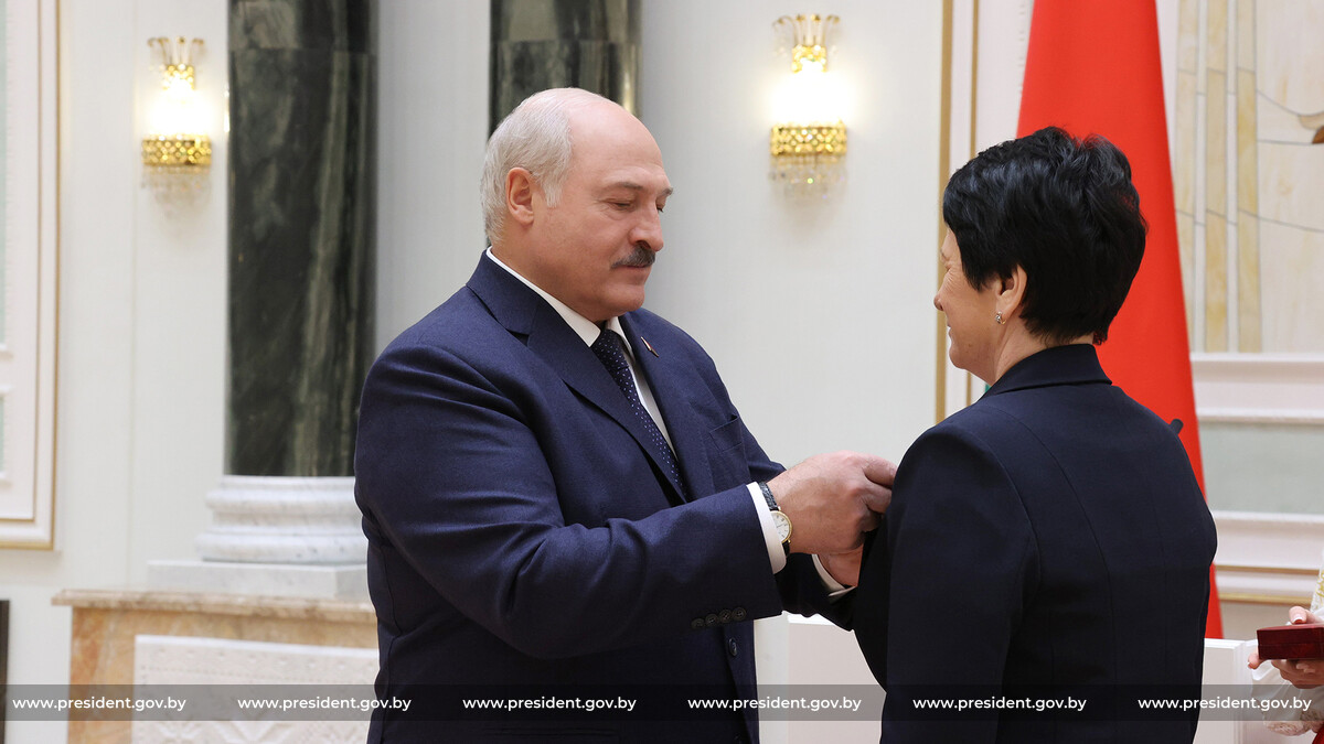 Лукашенко немного волнуется из-за того, что судей будет избирать ВНС