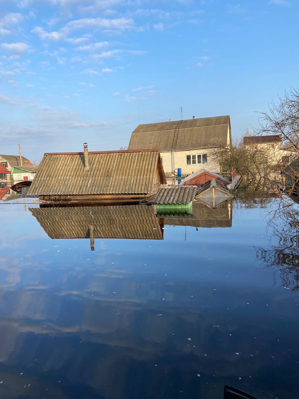 Вода прорвала дамбу под Гомелем