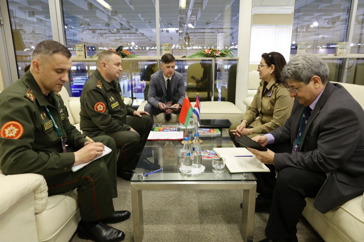 Беларусь и Куба обсудили развитие военного сотрудничества