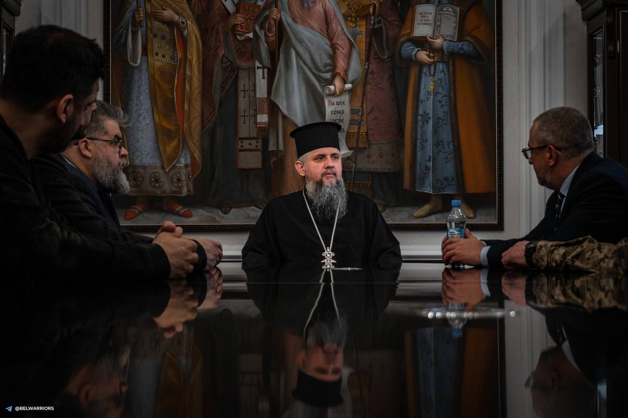 Полк Калиновского встретился с митрополитом Киевским и всея Украины Епифанием