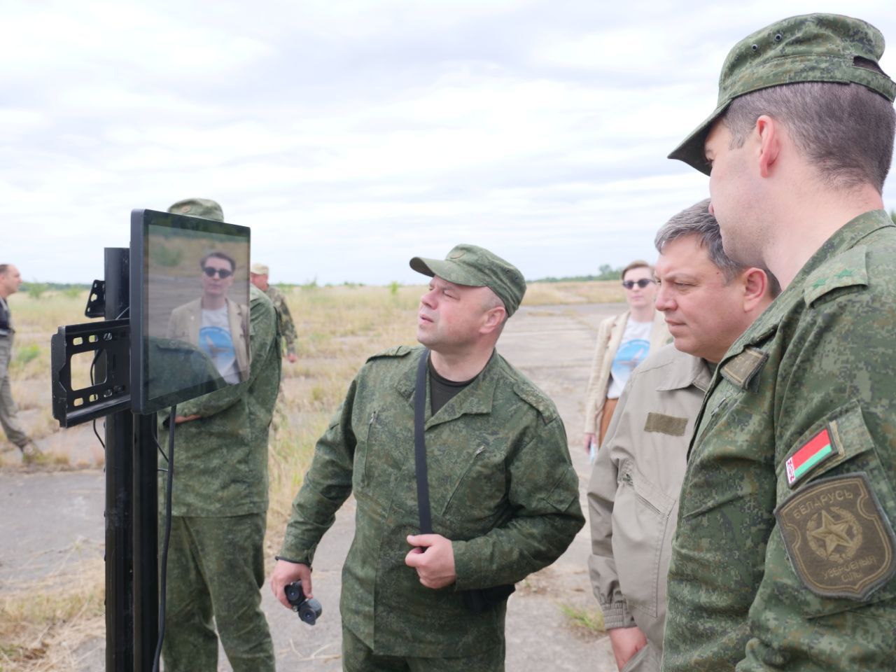 Госкомвоенпром показал экспериментальный беспилотник «Квадро-М»