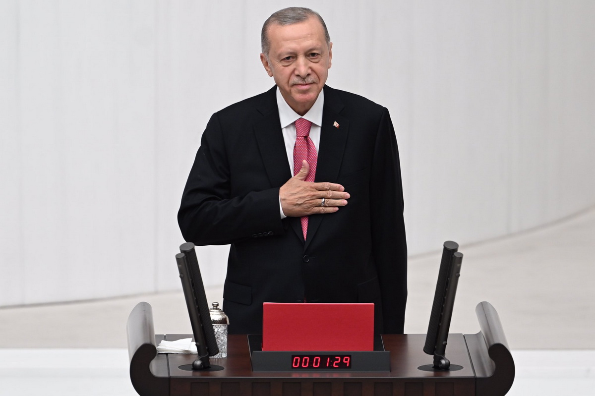 Эрдоган вступил в должность президента Турции - фото, видео