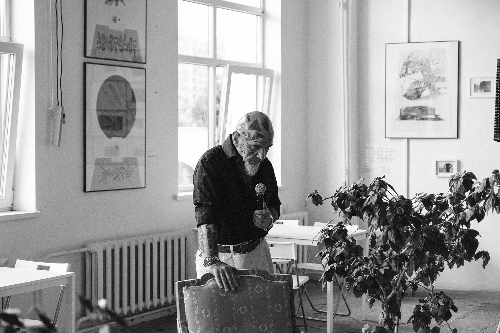 «Время для меня является рабочим инструментом»: Игорь Савченко - об одиночестве, месте силы и отказе от фотографии
