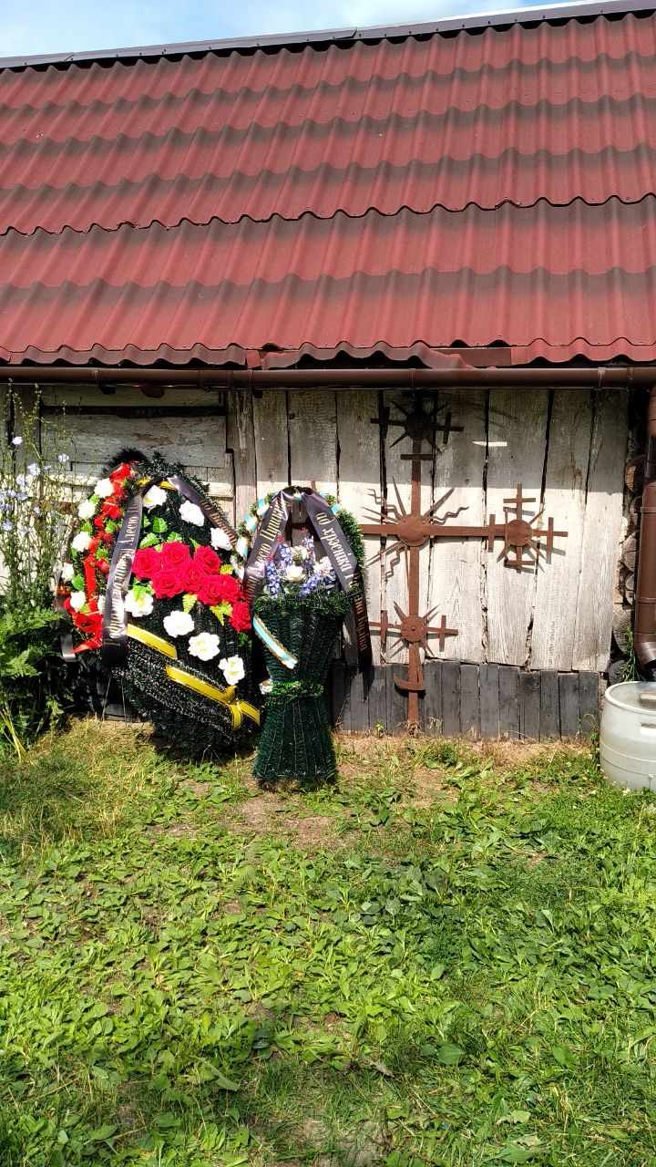 "Вось ты і дома...": у вёсцы Бобр развіталіся з Алесем Пушкіным - фотафакт