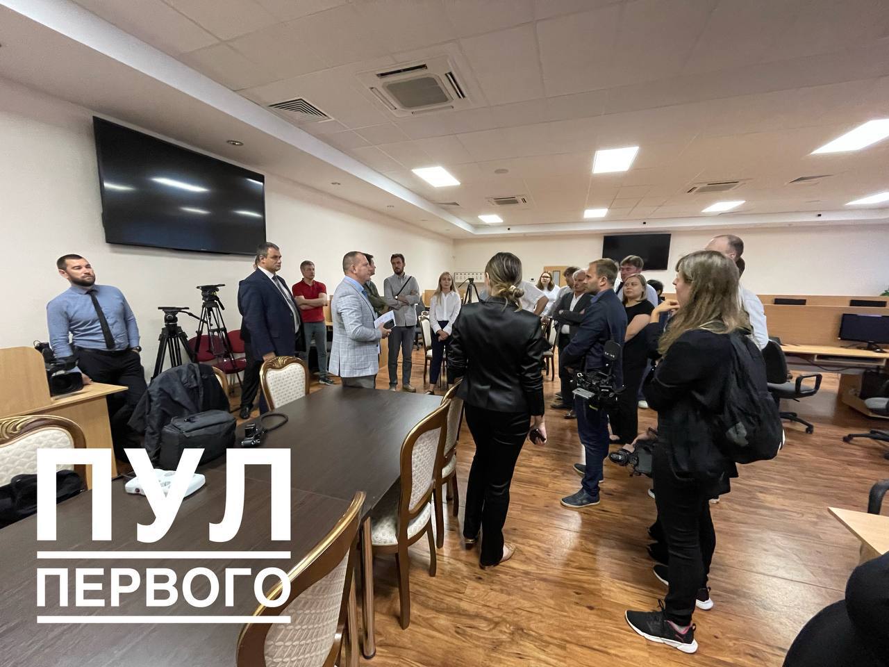Лукашенко встречается с беларусскими и иностранными журналистами
