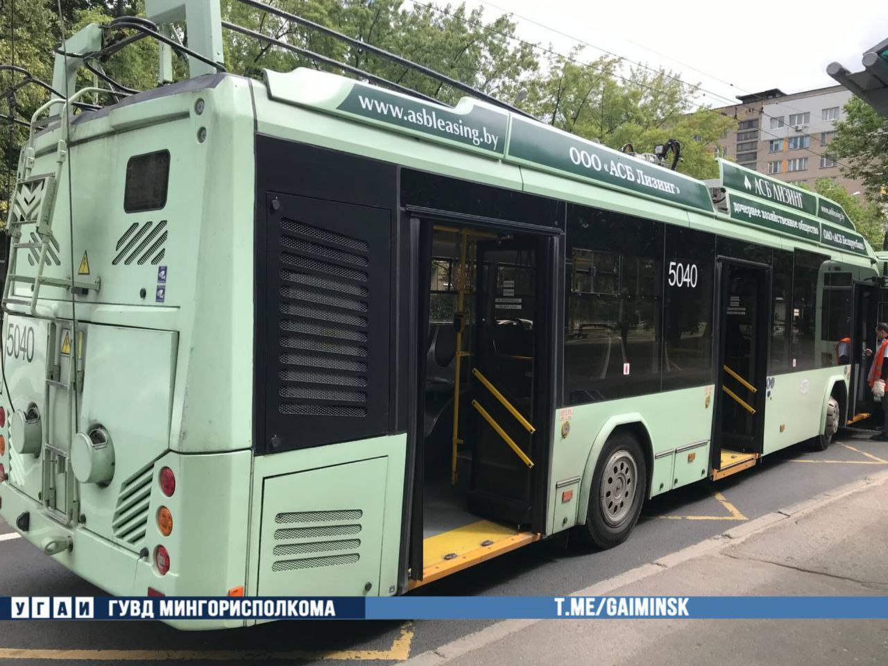 Два троллейбуса столкнулись в Минске, пострадал пассажир
