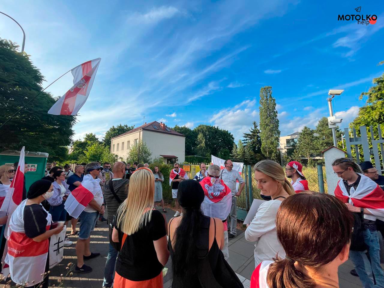 В европейских городах проходят акции памяти Алеся Пушкина - фото